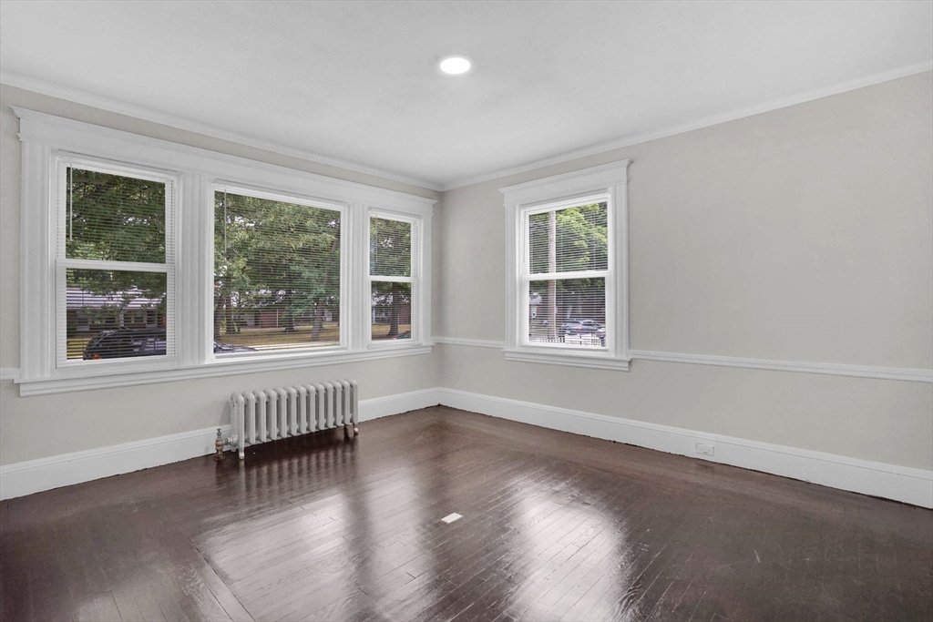 47 Trafton Road Springfield, MA 01108 - Photo 15 of 37