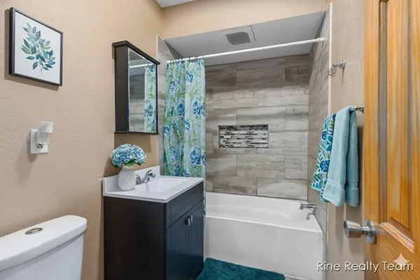 $157,400 | 136 East Avenue North, Battle Creek, MI 49017
