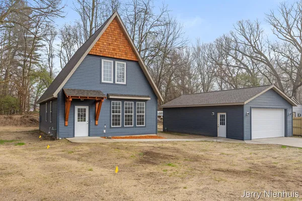 $339,900 | 3331 115th Avenue, Allegan, MI 49010