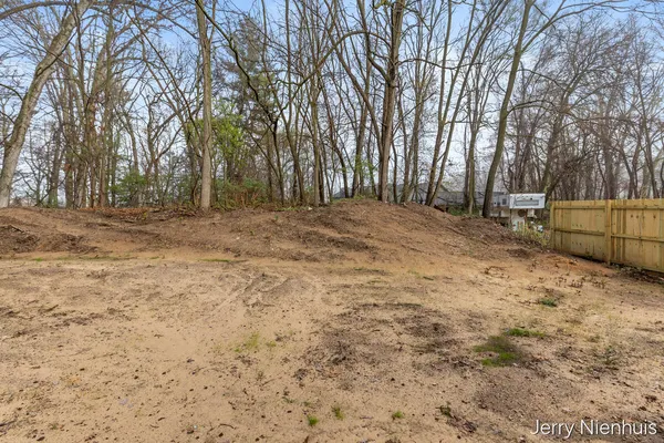 $339,900 | 3331 115th Avenue, Allegan, MI 49010