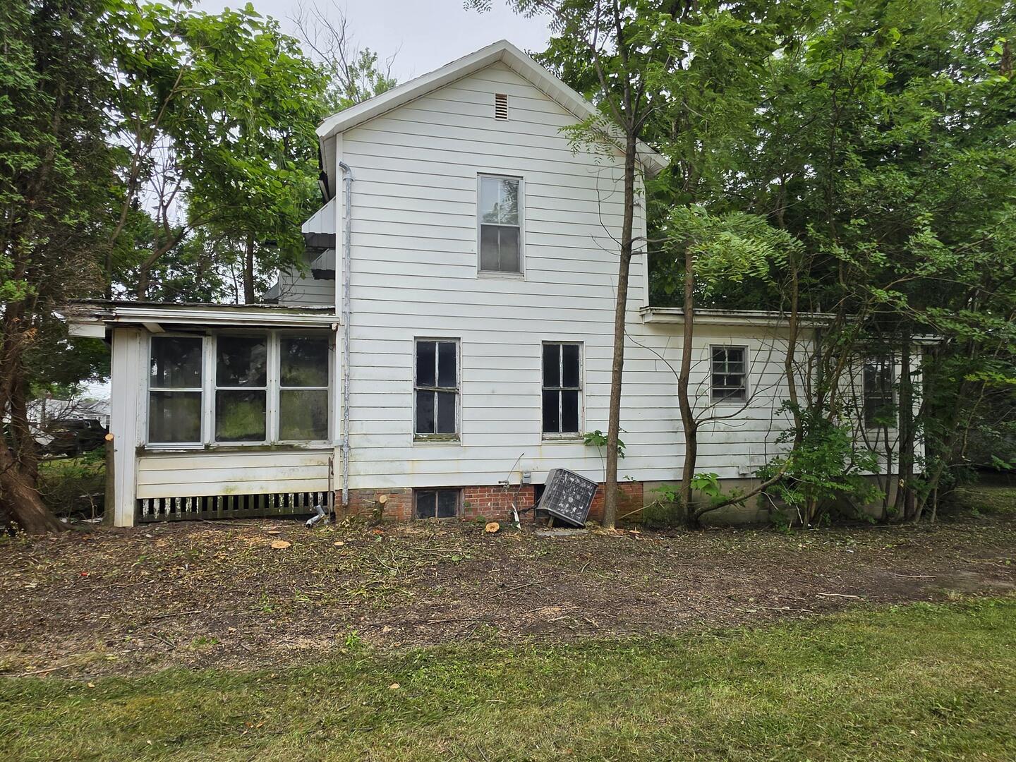 202 South 1st Street Chatsworth, IL 60921 - Photo 6 of 17 Gallery Image 6