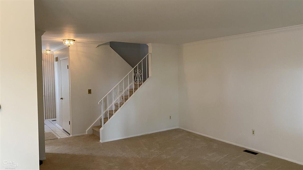 160 Stratford Lane Rochester Hills, MI 48309 - Photo 14 of 54