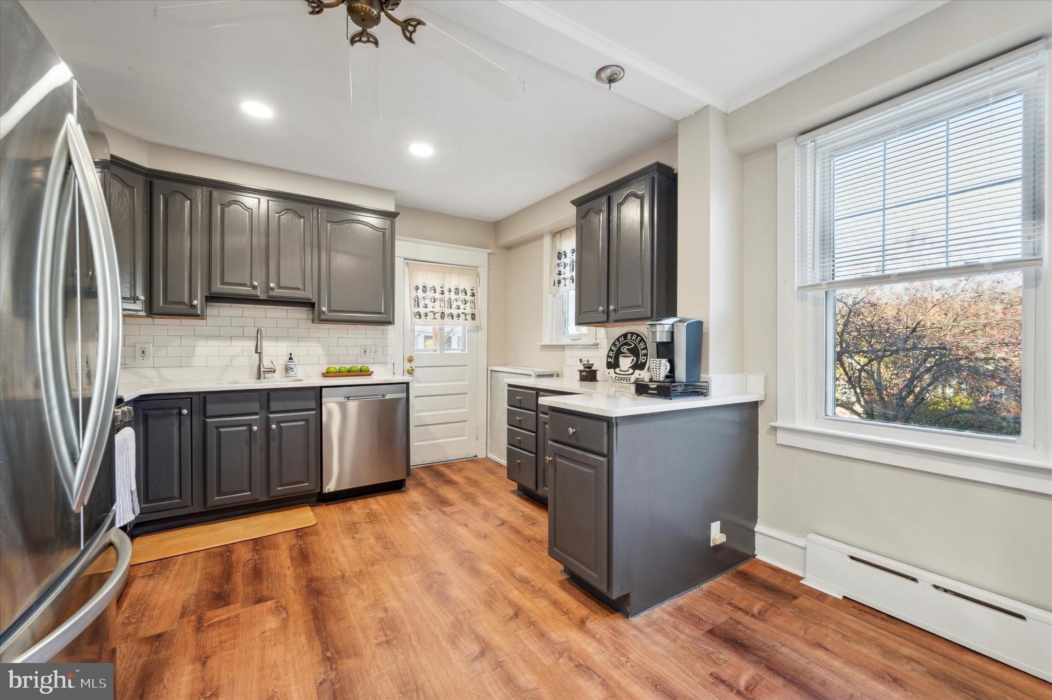 129 Wayne Avenue Springfield, PA 19064 - Photo 6 of 28