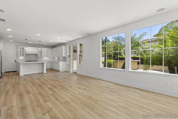 $7,500 | 6338 Huntington Drive, Carlsbad, CA 92009