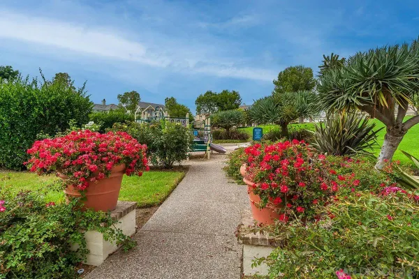 $7,500 | 6338 Huntington Drive, Carlsbad, CA 92009