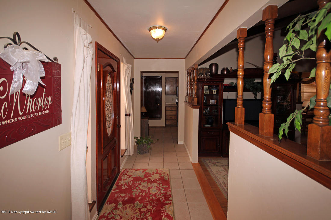 5320 Wheeler Lane Amarillo, TX 79110 - Photo 2 of 23