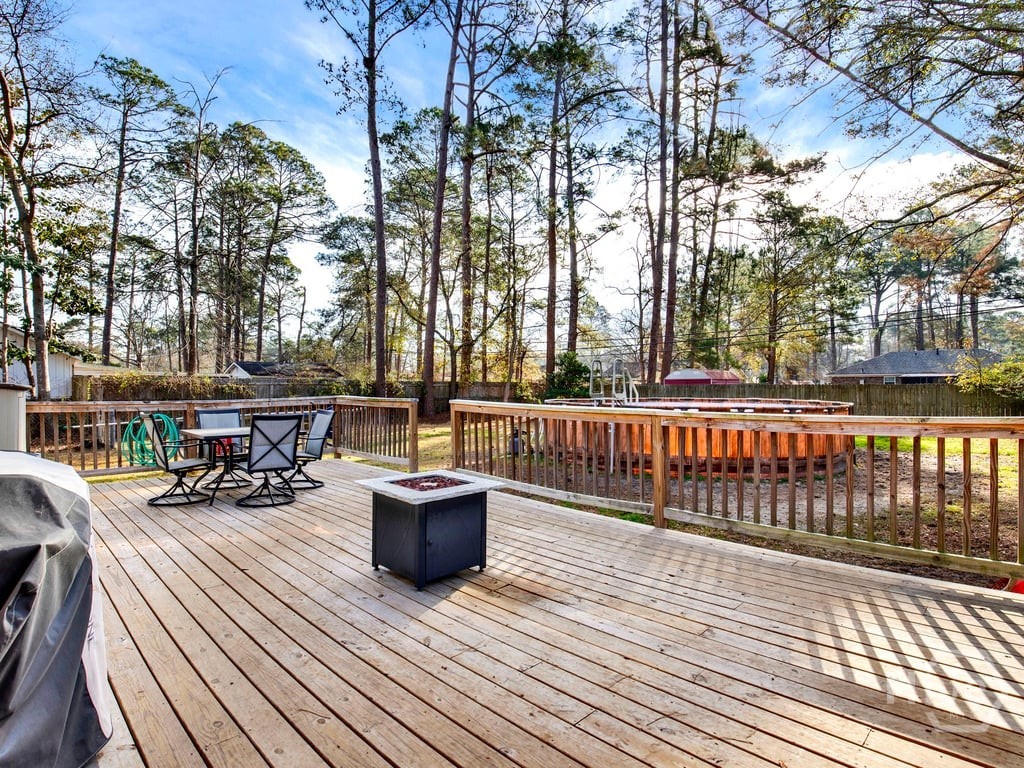 125 Westwood Drive Rincon, GA 31326 - Photo 32 of 37 Deck for entertaining