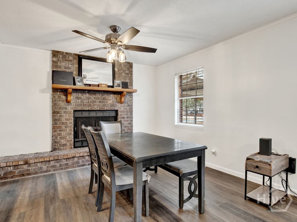 125 Westwood Drive Rincon, GA 31326 - Photo 8 of 37 Dining area