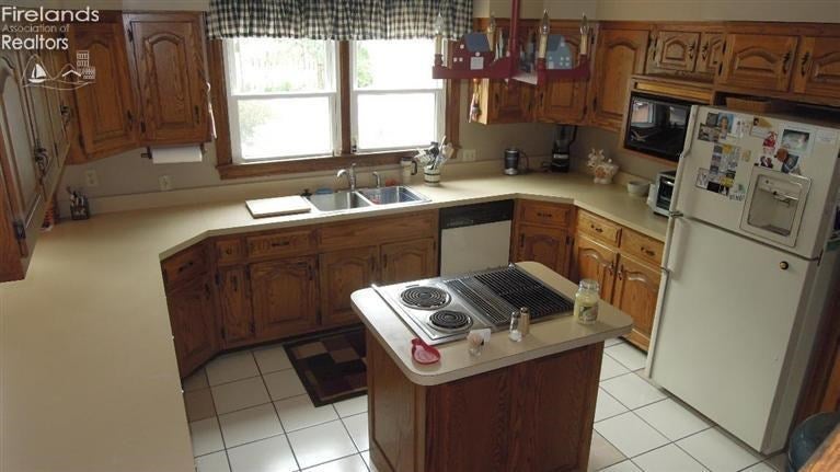 2246 Seminary Road Milan, OH 44846 - Photo 7 of 10 Gallery Image 7