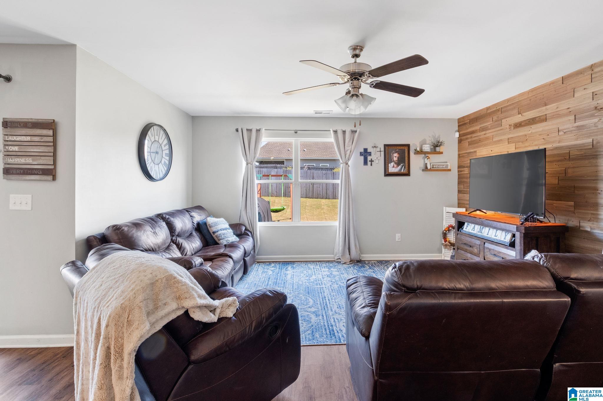 213 Leonards Court Calera, AL 35040 - Photo 15 of 38