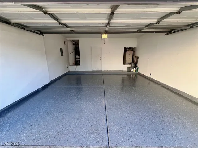 $2,100 | 1604 Queen Victoria Street, Unit 104, Las Vegas, NV 89144