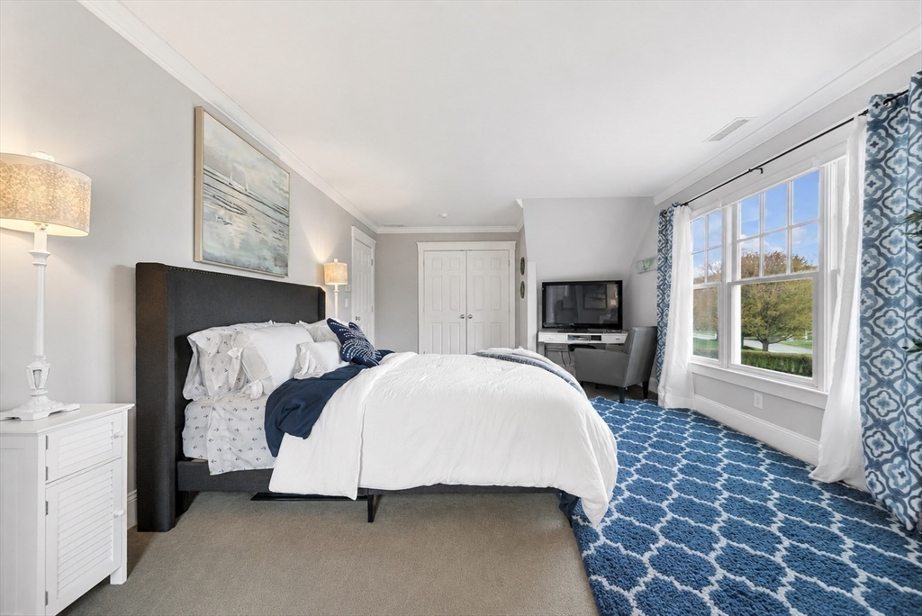 38 Fieldstone Farm Road Sudbury, MA 01776 - Photo 22 of 40