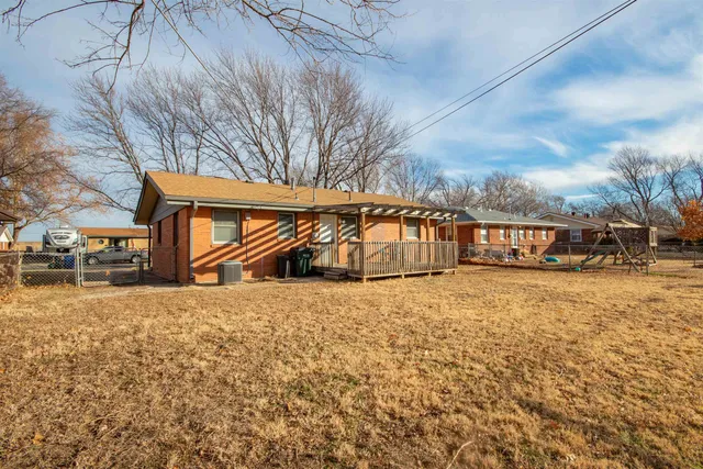 $100,000 | 517 Alexander Drive, Haysville, KS 67060