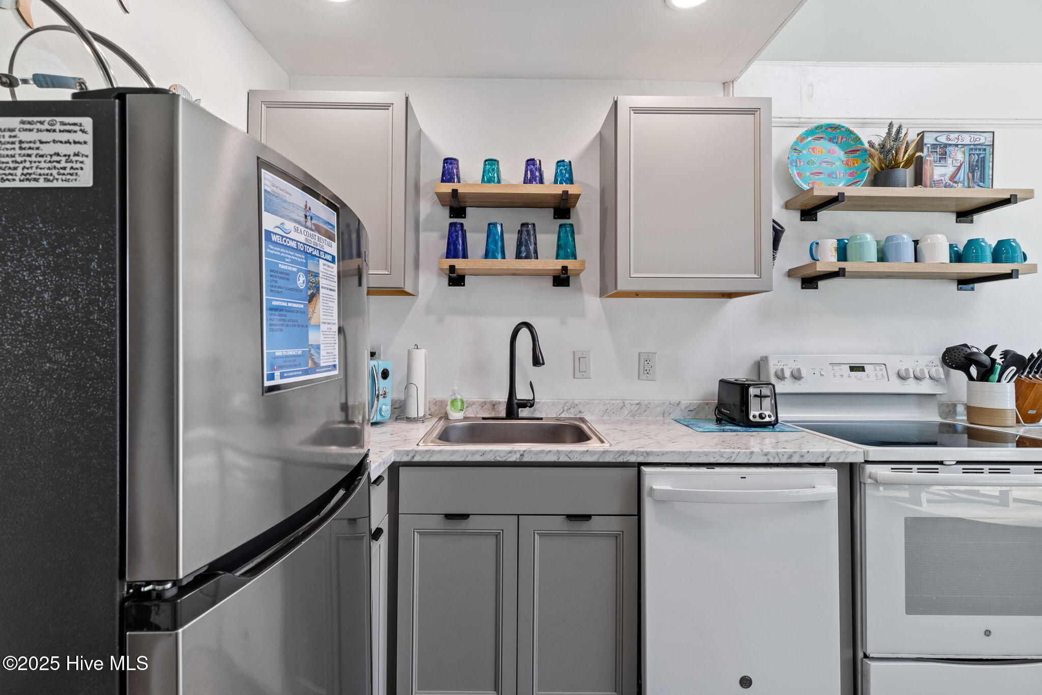 892 New River Inlet Road, Unit 4 North Topsail Beach, NC 28460 - Photo 11 of 30 9-web-or-mls-GI - 892 New River Inlet Rd