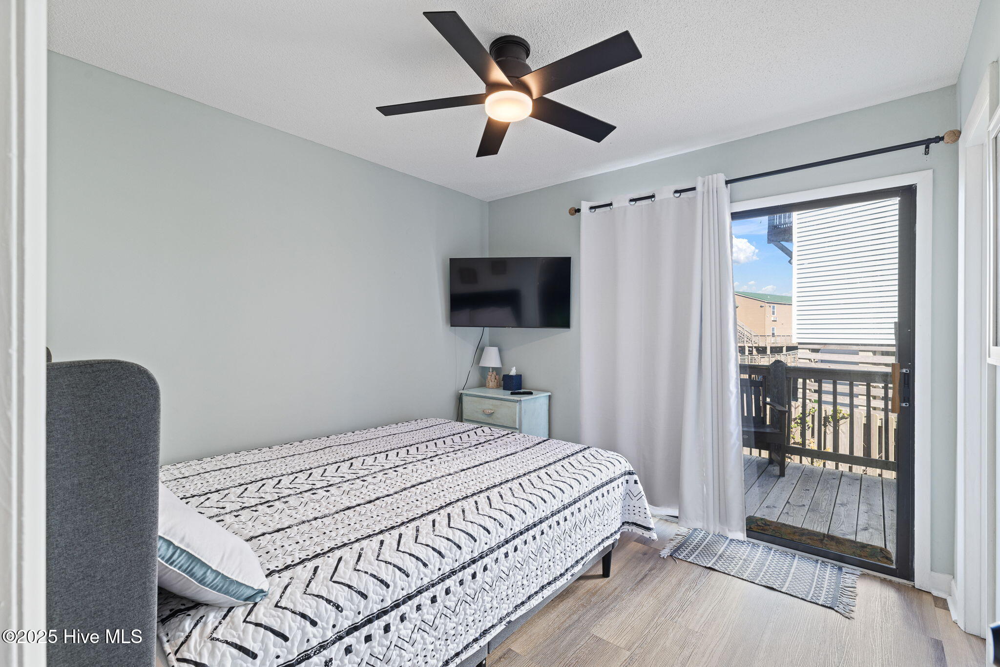 892 New River Inlet Road, Unit 4 North Topsail Beach, NC 28460 - Photo 14 of 30 14-web-or-mls-GI - 892 New River Inlet R