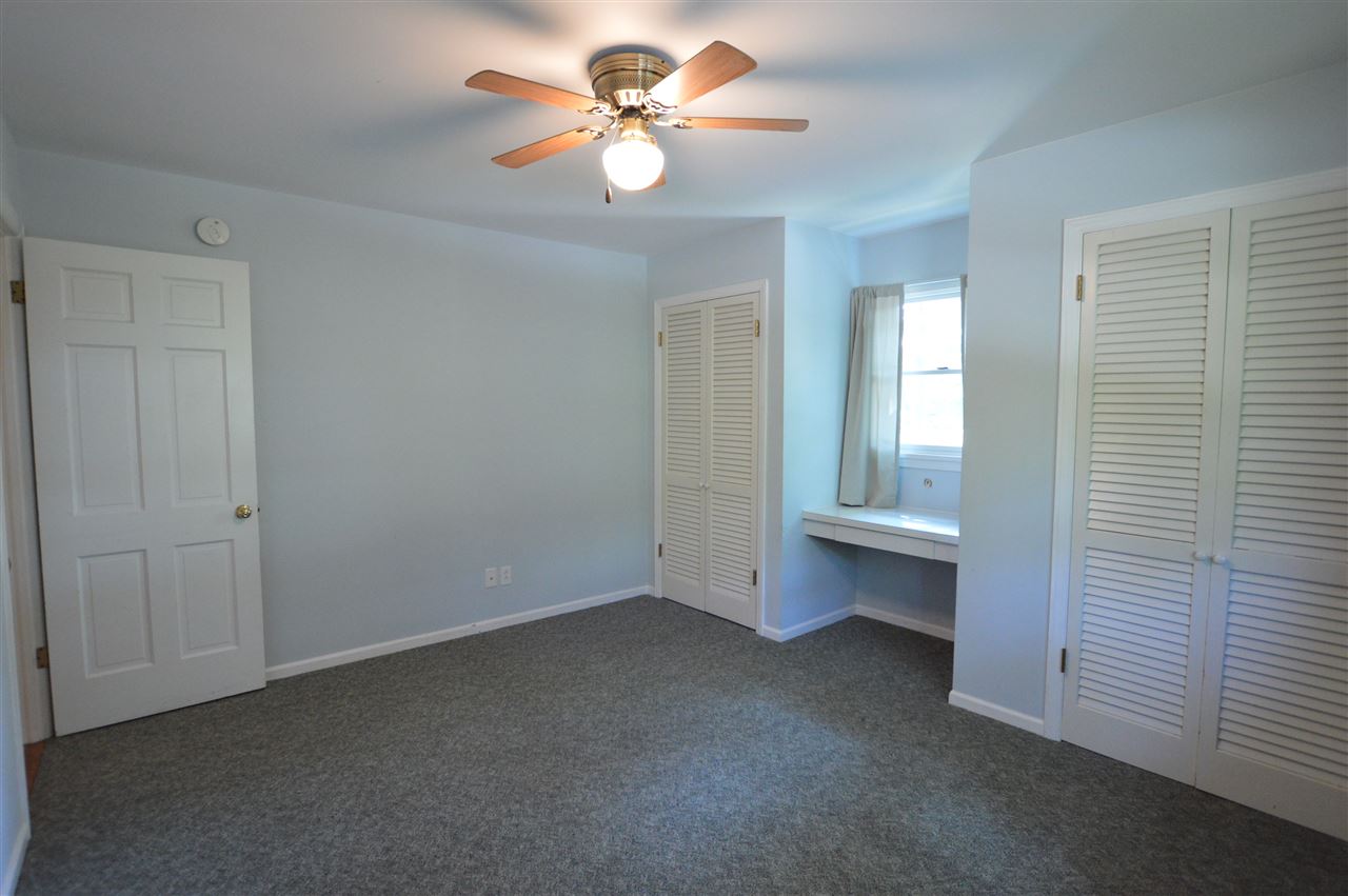 718 Bloomfield Road Traverse City, MI 49686 - Photo 60 of 82 1851260-59.JPG