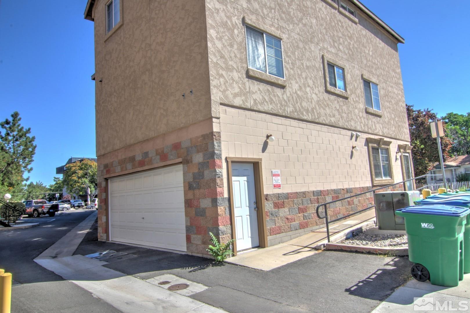433 Holcomb Avenue Reno, NV 89502 - Photo 26 of 31 a view of a house with a patio
