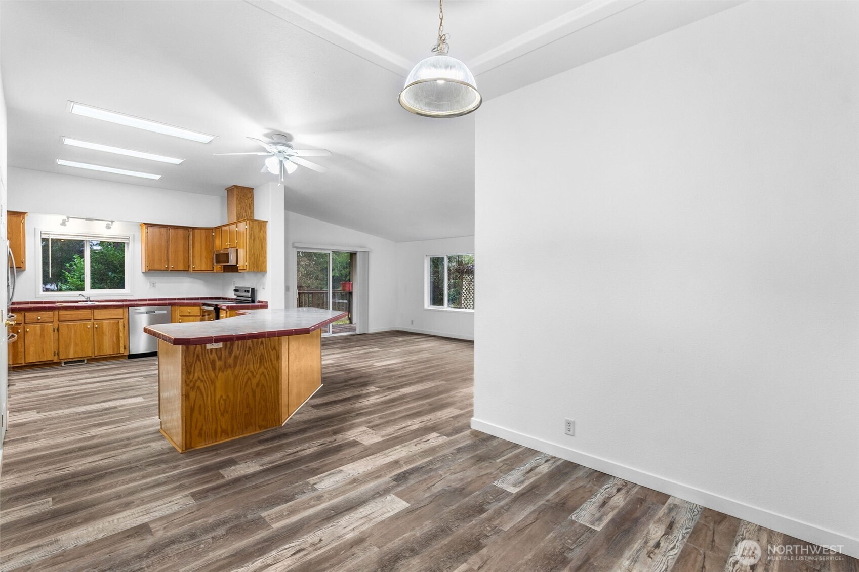 71 East Rhododendron Place Shelton, WA 98584 - Photo 7 of 38 a view of kitchen with sink microwave and stove