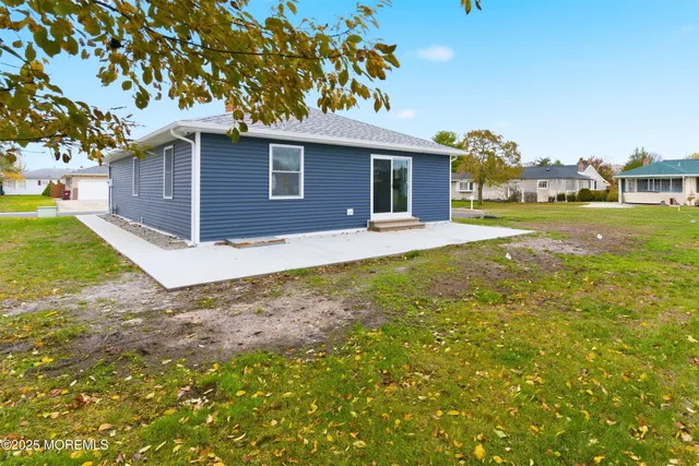 $399,900 | 3 Bonaire Drive, Toms River, NJ 08757