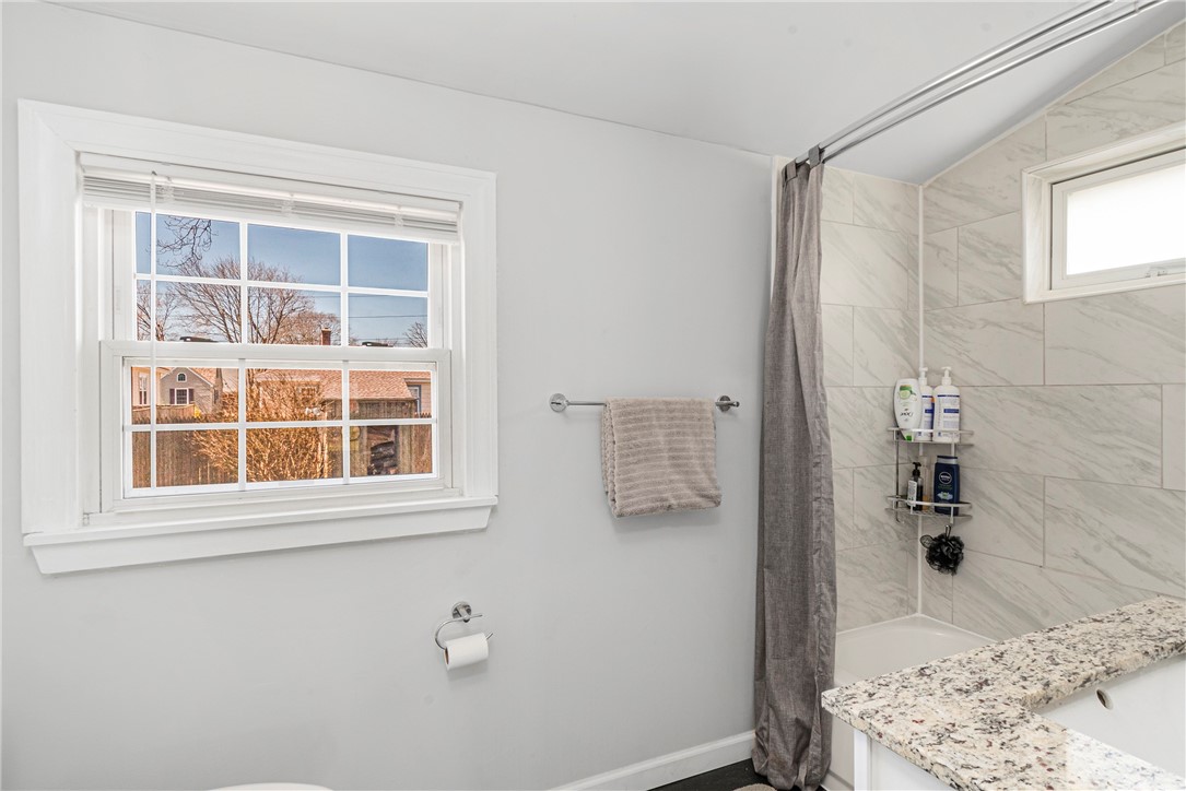187 Wendell Road Warwick, RI 02888 - Photo 11 of 41 Gallery Image 11