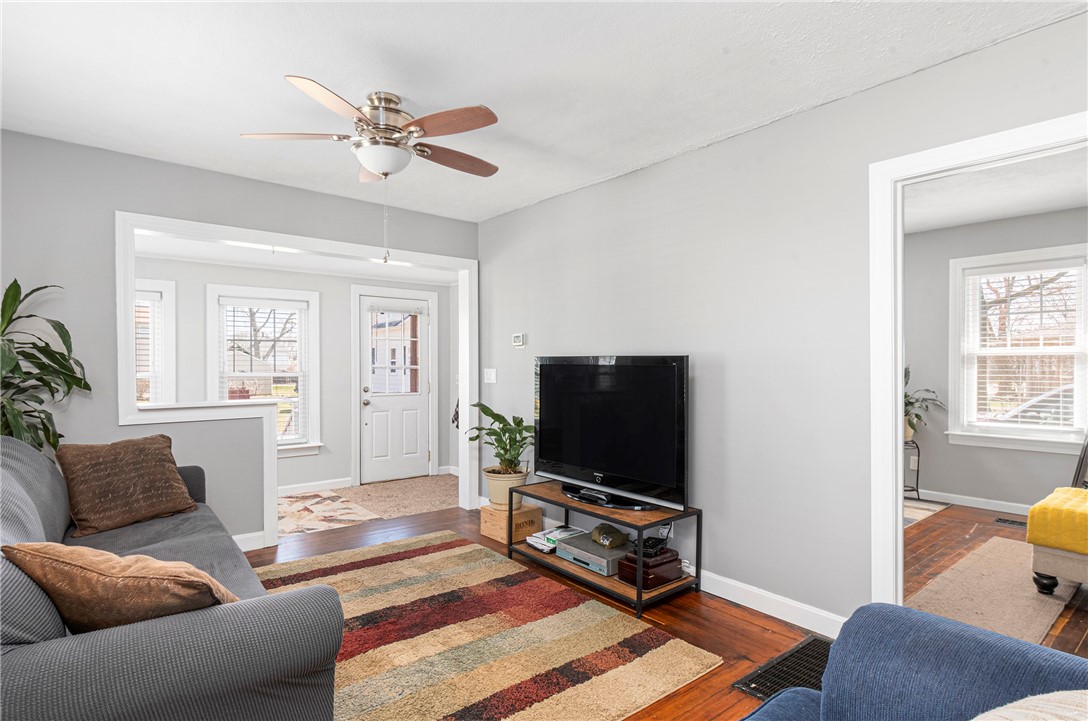 187 Wendell Road Warwick, RI 02888 - Photo 2 of 41 Gallery Image 2