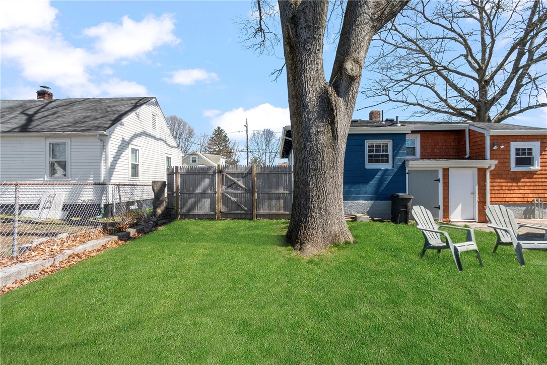 187 Wendell Road Warwick, RI 02888 - Photo 37 of 41 Gallery Image 37