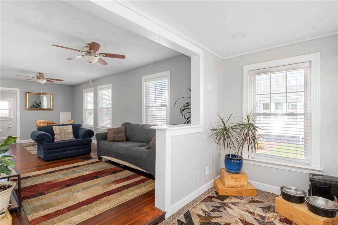 187 Wendell Road Warwick, RI 02888 - Photo 4 of 41 Gallery Image 4