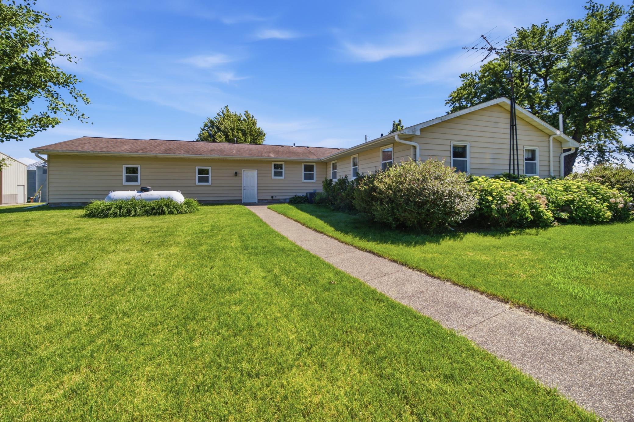 7524 58th Street Northeast Rochester, MN 55906 - Photo 31 of 59