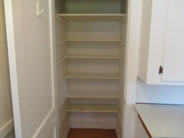 45 Peekskill Avenue Springfield, MA 01129 - Photo 4 of 30