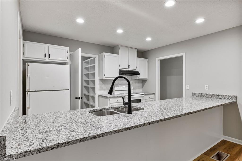 914 Tamworth Road Asheboro, NC 27203 - Photo 19 of 41