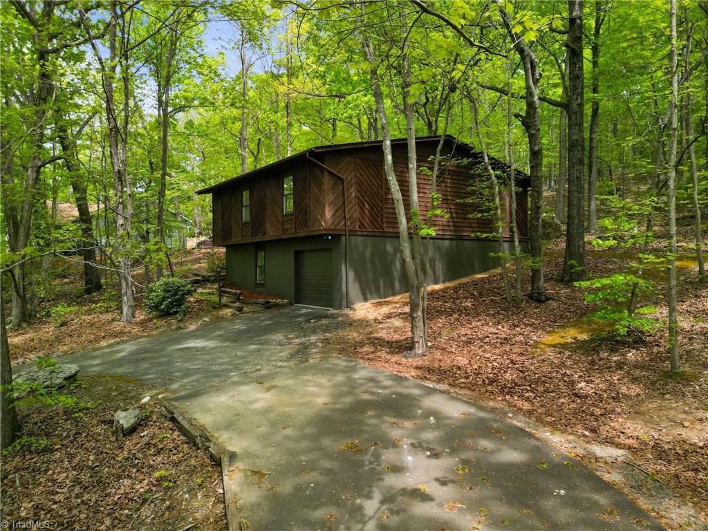 914 Tamworth Road Asheboro, NC 27203 - Photo 3 of 41