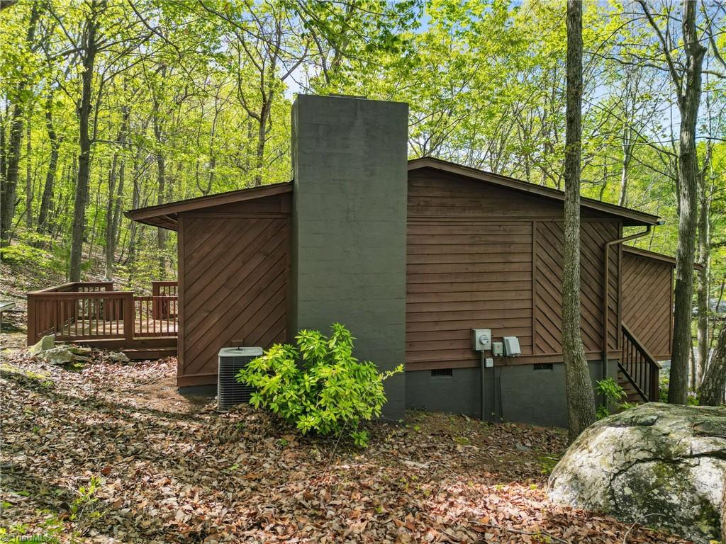 914 Tamworth Road Asheboro, NC 27203 - Photo 8 of 41