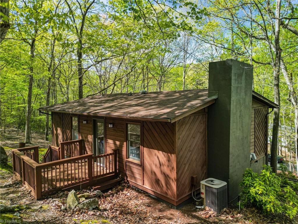 914 Tamworth Road Asheboro, NC 27203 - Photo 9 of 41