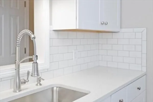 $2,000 | 14 Maple Crest Circle, Unit I, Holyoke, MA 01040