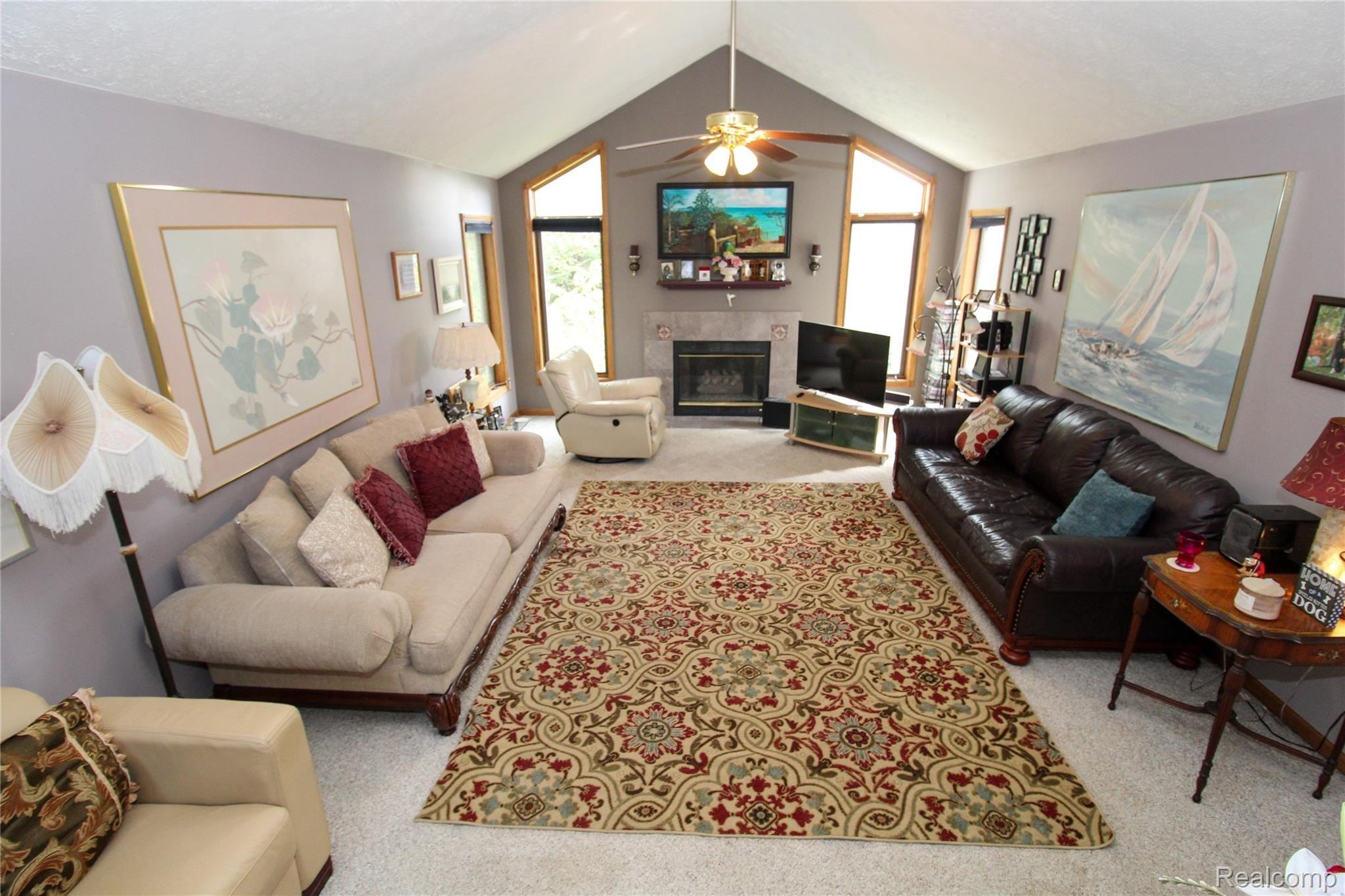 2354 Rolling Ridge Lane Holt, MI 48842 - Photo 9 of 48 Family Room.jpg