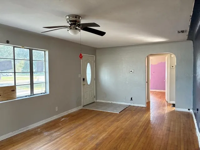 $295,000 | 2918 49th Street North, St. Petersburg, FL 33710