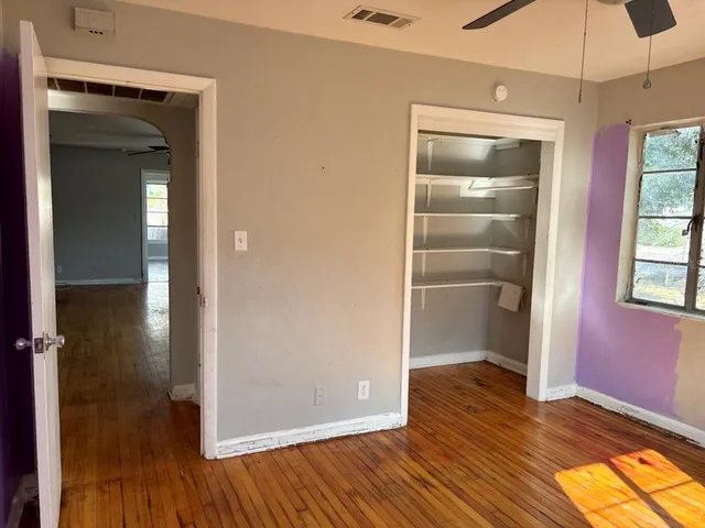 $295,000 | 2918 49th Street North, St. Petersburg, FL 33710