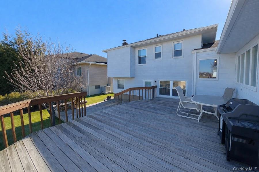 3421 Turf Road Oceanside, NY 11572 - Photo 2 of 50