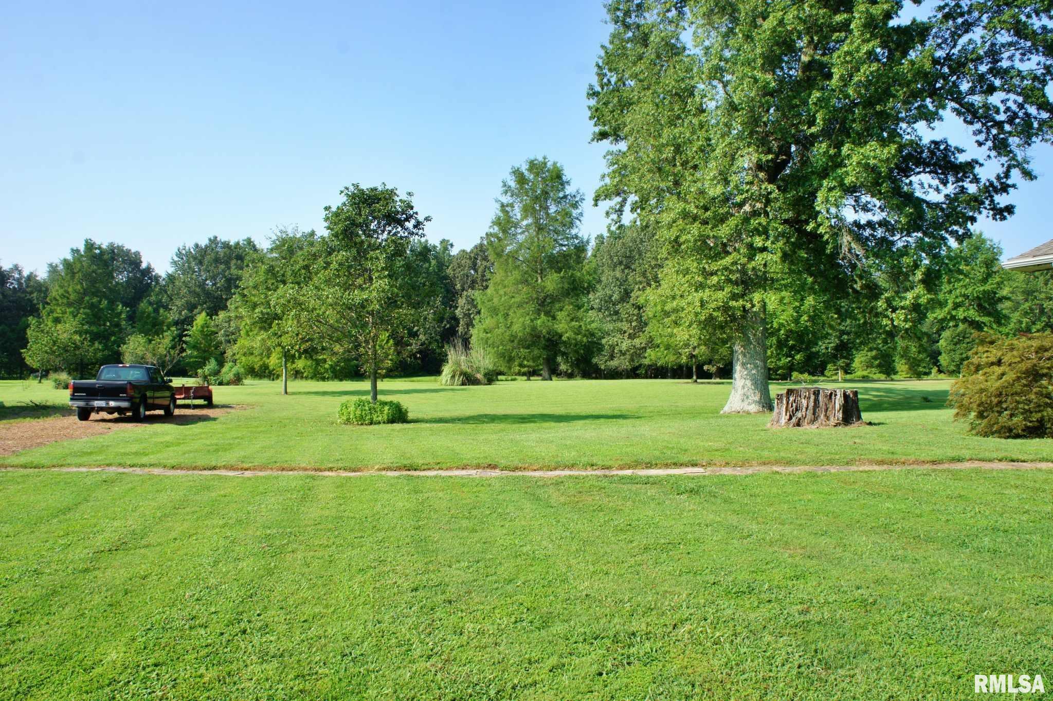 970 Country Club Road Metropolis, IL 62960 - Photo 20 of 69