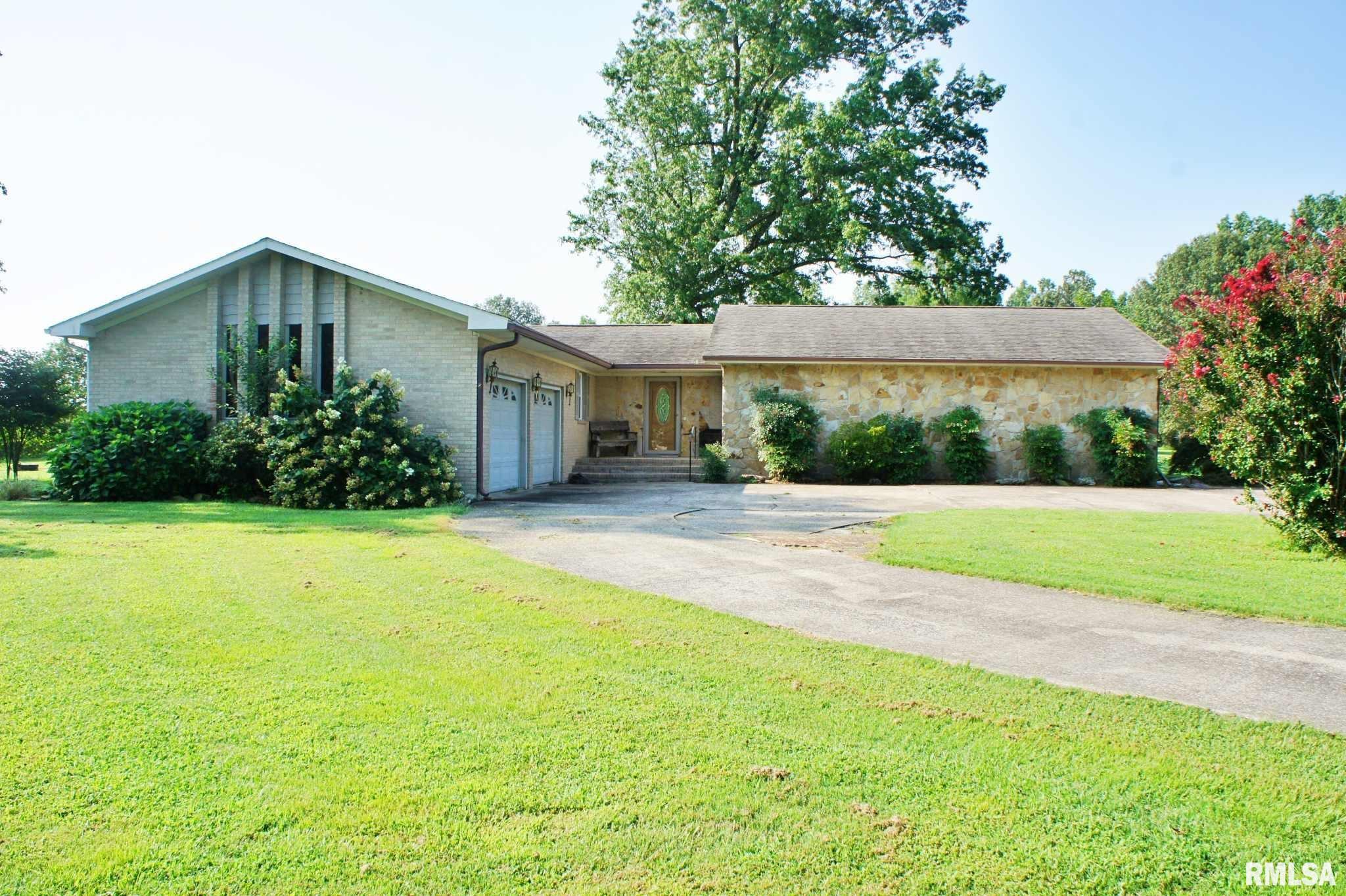 970 Country Club Road Metropolis, IL 62960 - Photo 3 of 69