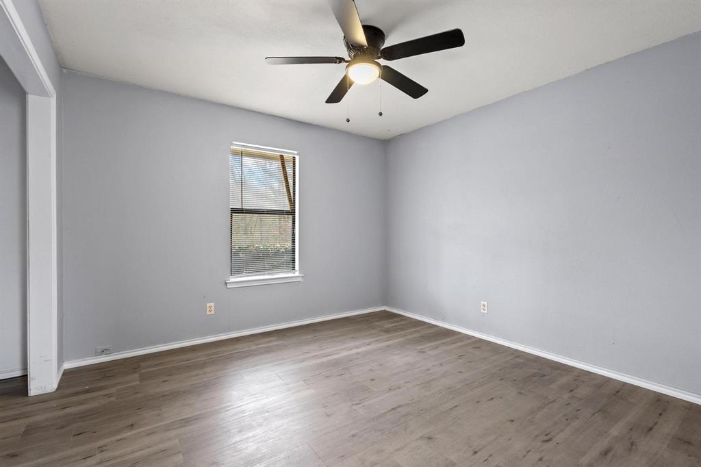 206 County Road Powderly, TX 75473 - Photo 12 of 31