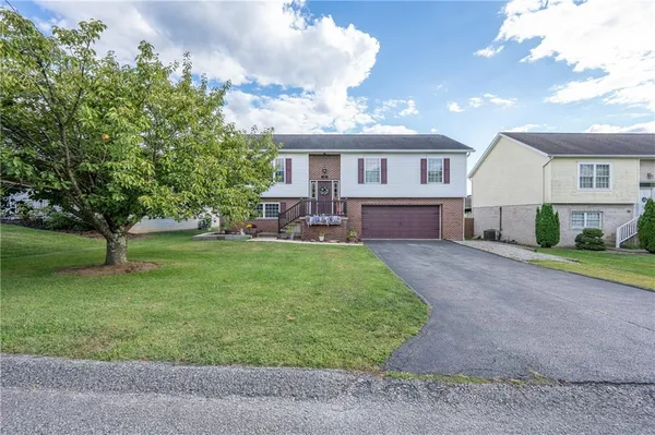 $315,000 | 105 Frank Circle, Latrobe, PA 15650