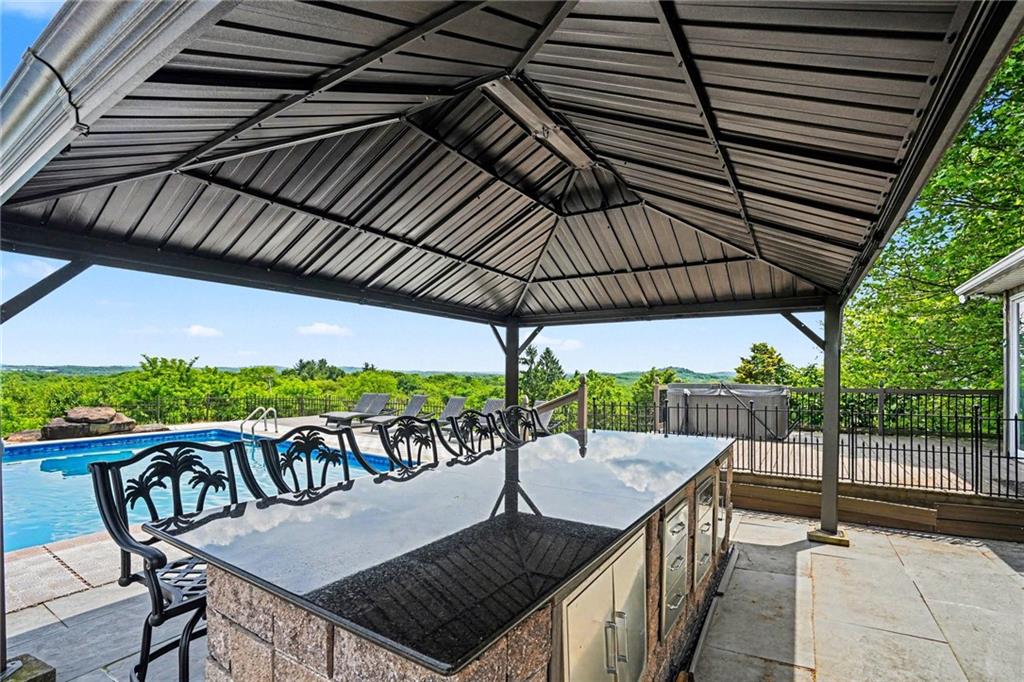 7717 Franklin Road Cranberry Township, PA 16066 - Photo 22 of 35