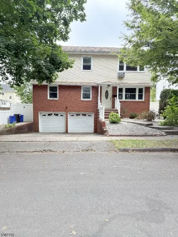 $2,900 | 134 Oak Street, Rahway, NJ 07065