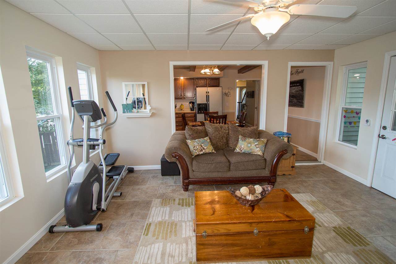 7351 Old State Road Evansville, IN 47710 - Photo 11 of 19 Gallery Image 11