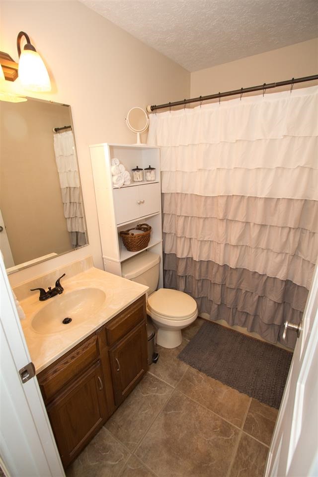 7351 Old State Road Evansville, IN 47710 - Photo 15 of 19 Gallery Image 15