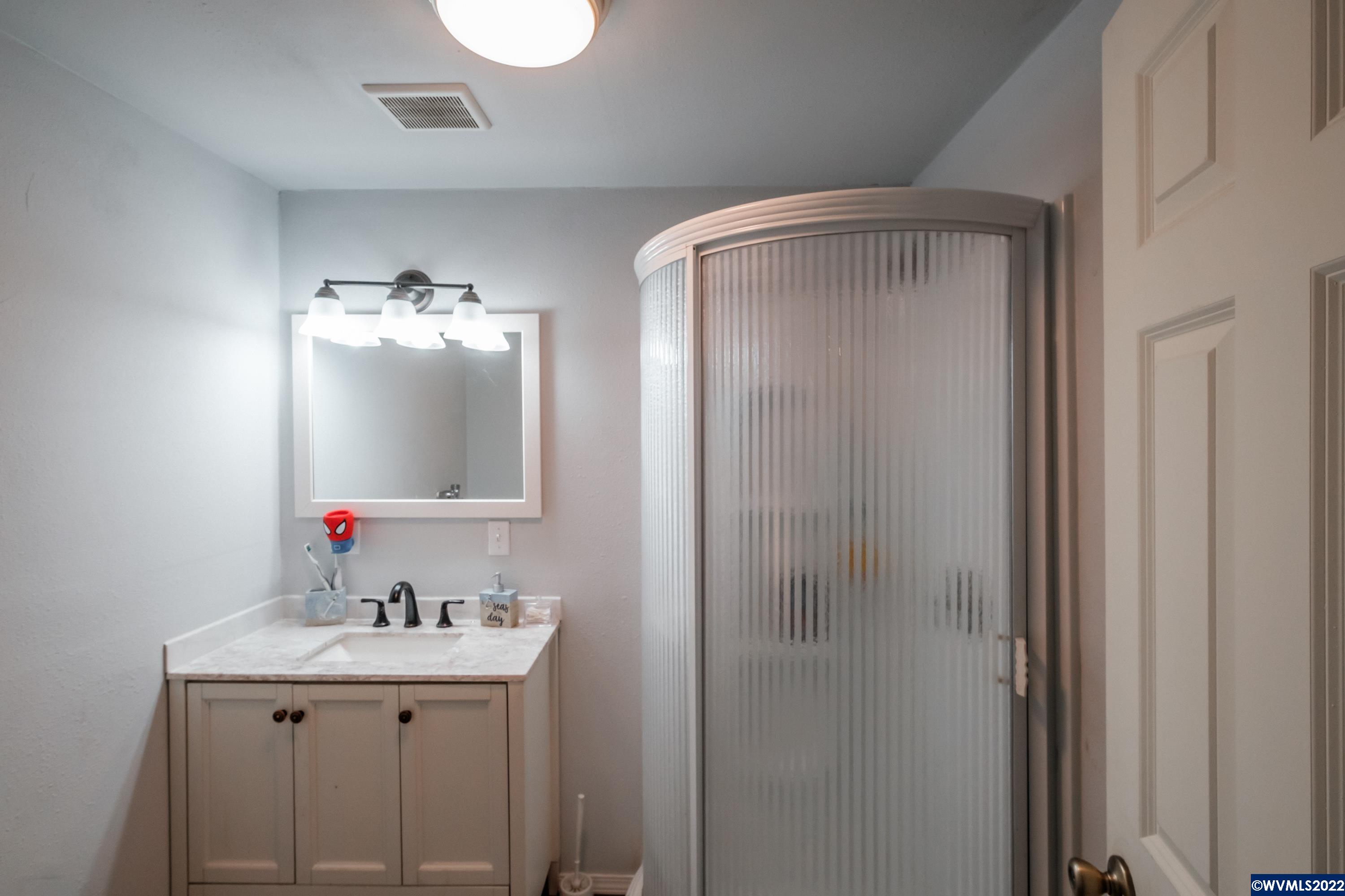 28655 Liberty Road Sweet Home, OR 97386 - Photo 27 of 41 Gallery Image 27