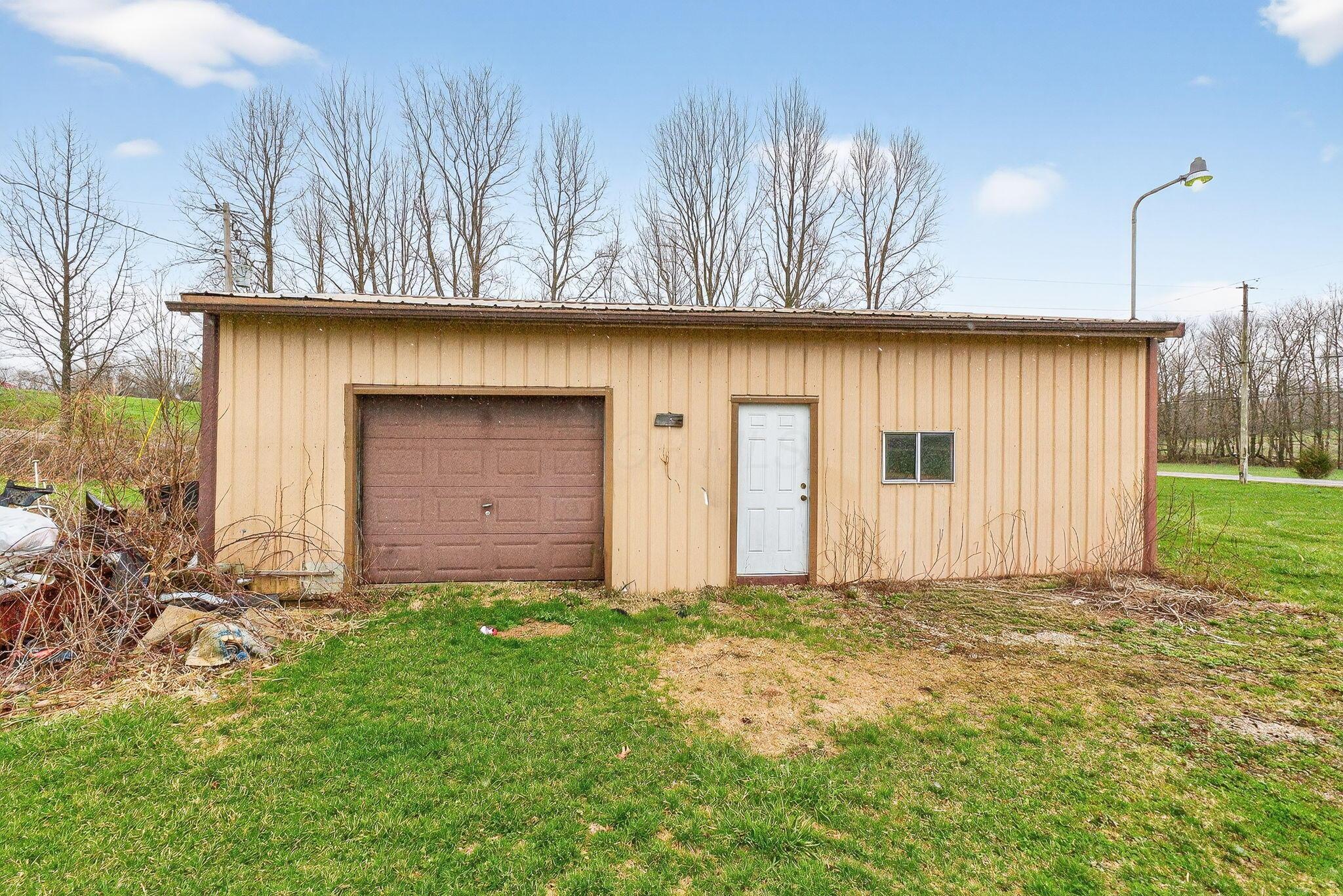 9600 Tarlton Road Southwest Stoutsville, OH 43154 - Photo 45 of 52 9600 Tralton (Exterior)-15