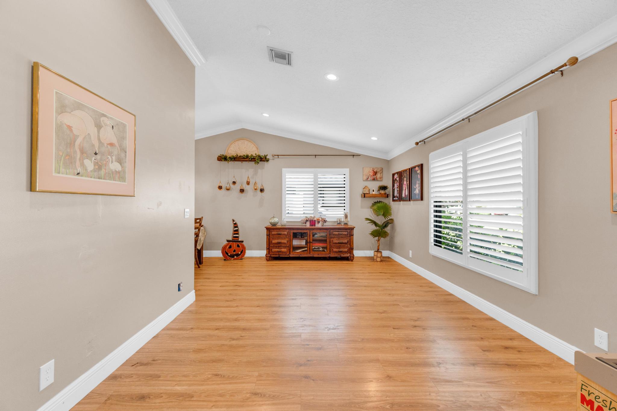 22489 Swordfish Drive Boca Raton, FL 33428 - Photo 23 of 31 Living Room