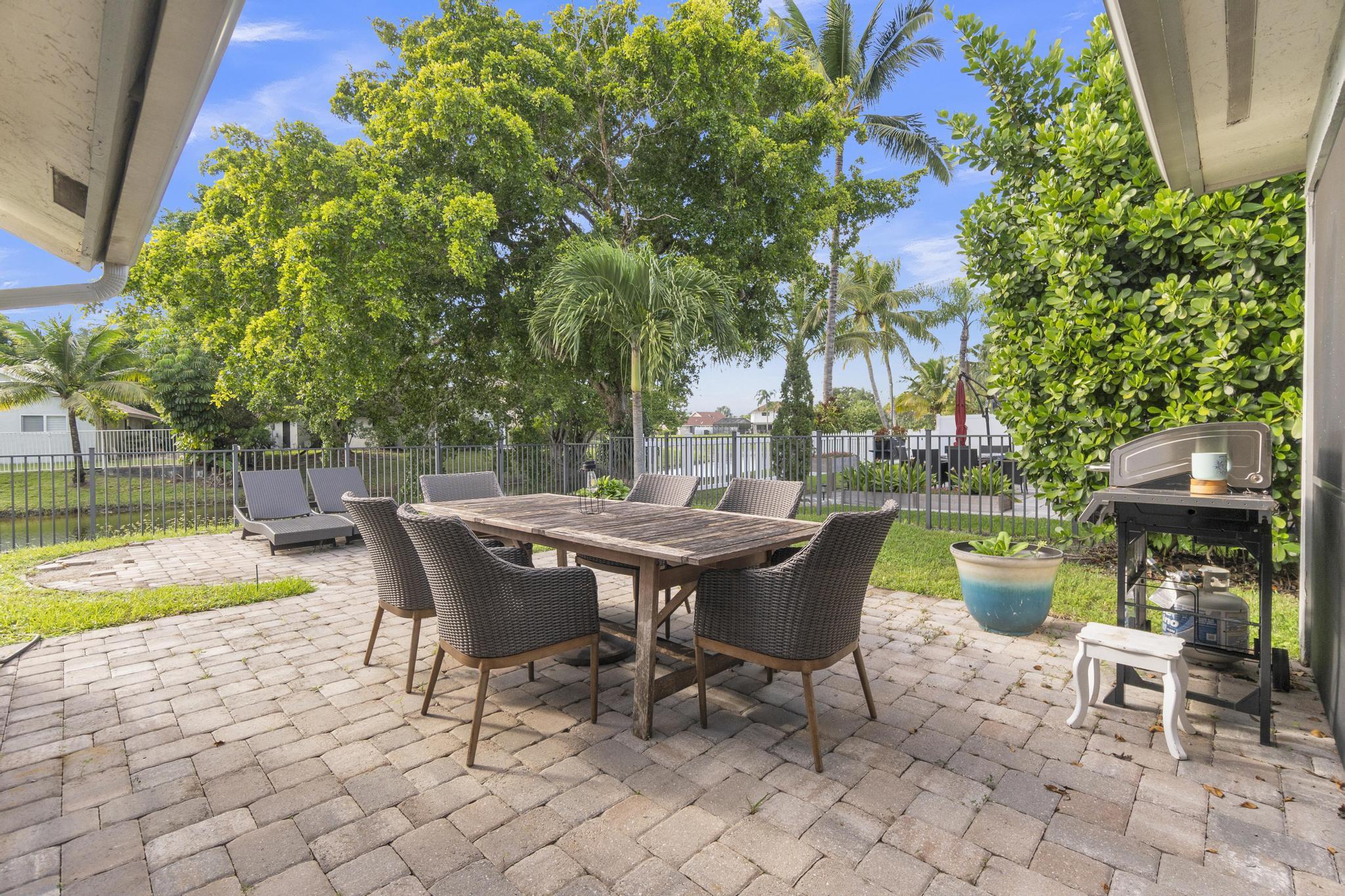 22489 Swordfish Drive Boca Raton, FL 33428 - Photo 27 of 31 Backyard